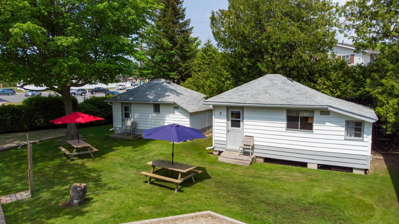 Bel Air Cottages And Motel Sauble Beach Bagian luar foto
